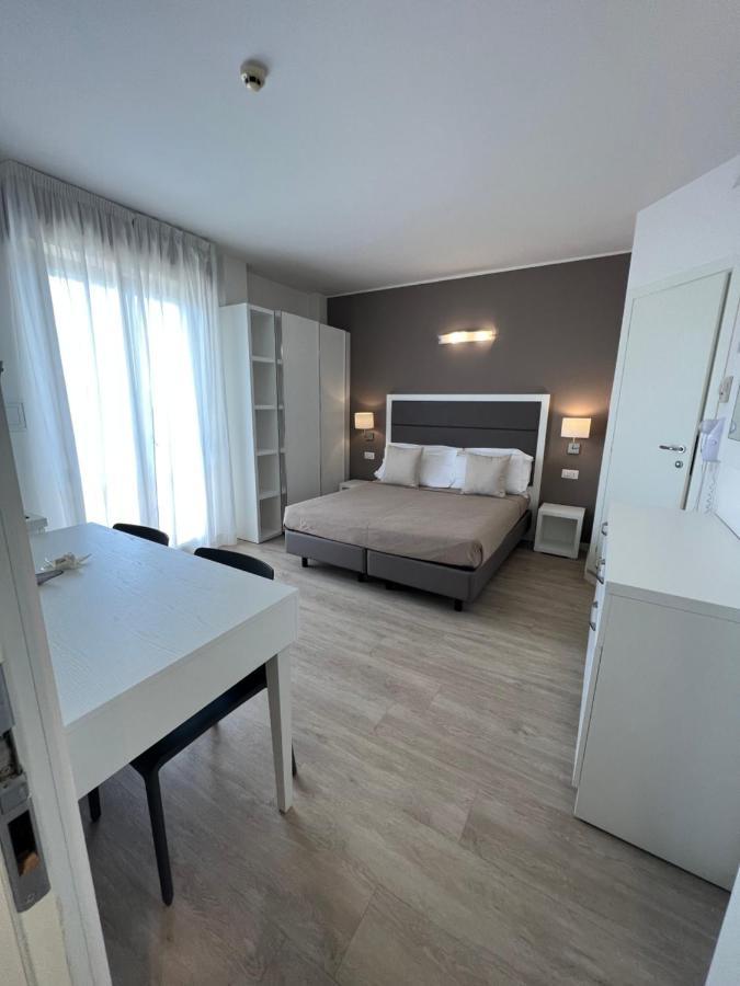 Apparthotel Ardea Riccione Exterior foto